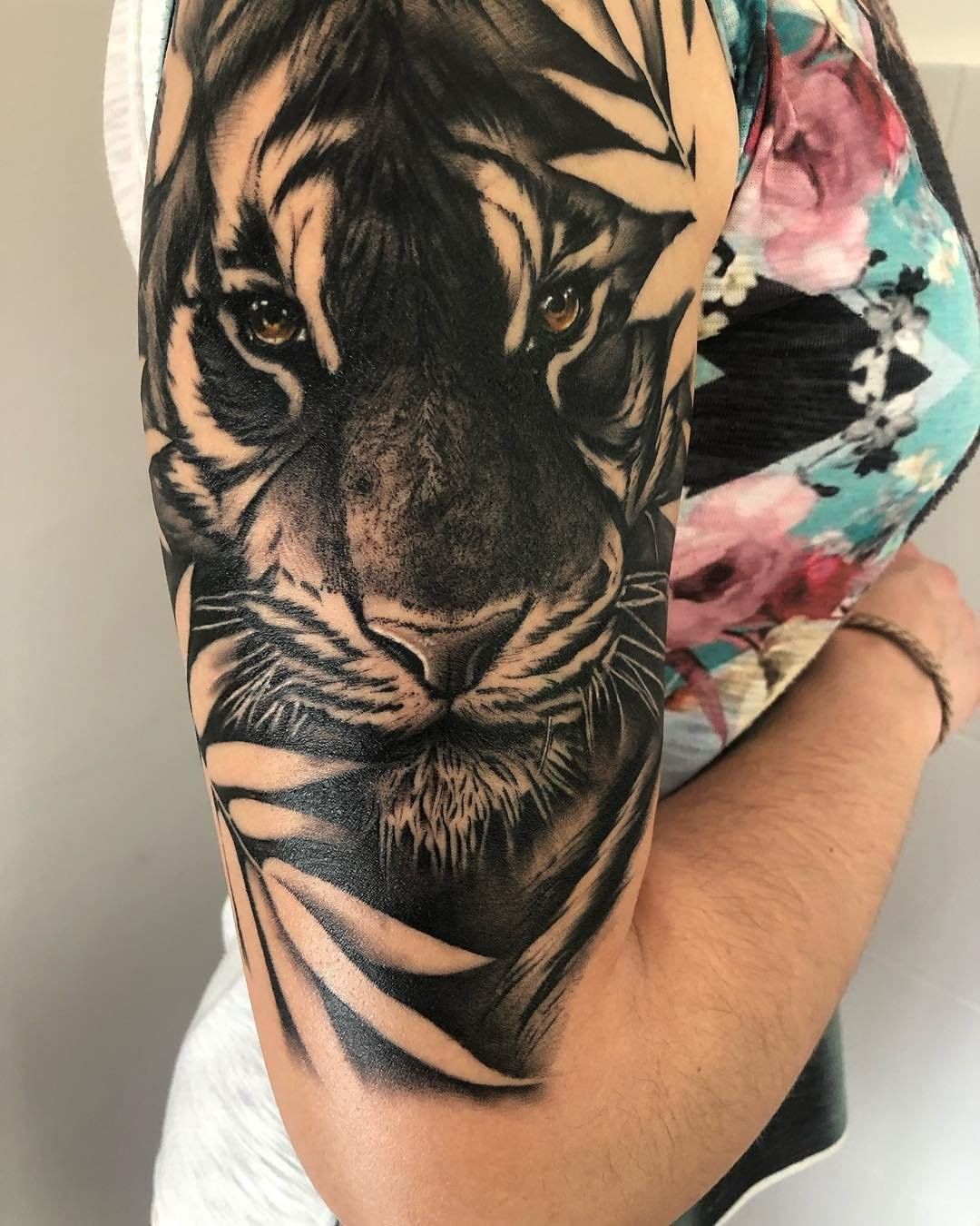 followforfollow,berlin,followmeciudadreal,ciudadreal,tomelloso,almagro,puertollano,besttattooers,juantabasco,ciudadrealsetatua,ink,tatuajes,realismo,realistictattoo,ciudadrealtattoo,tatuajesenpuertollano,traditionaltattoos,castillalamancha,ink,tattooart