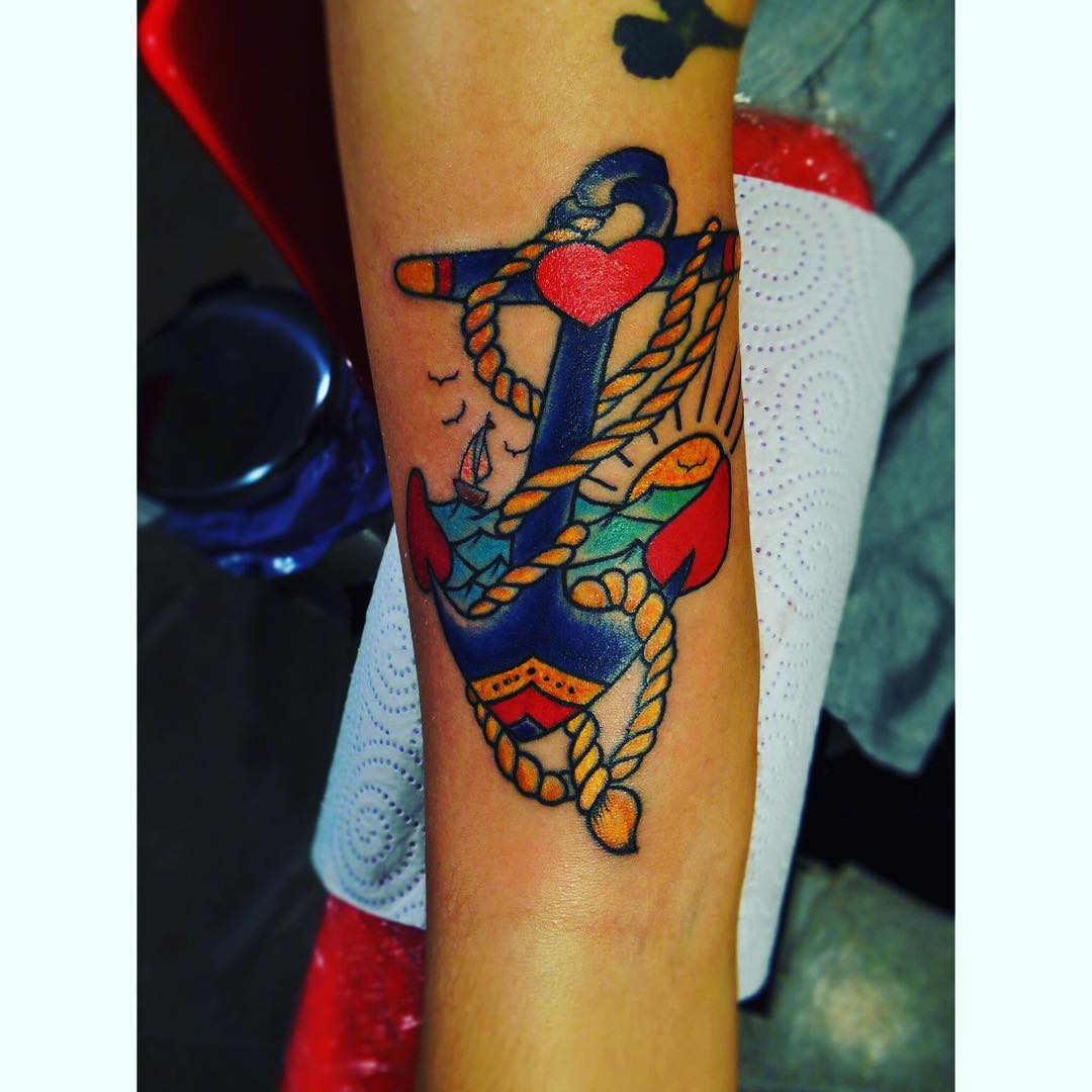 tattoo,ancla,tattoos,oldschooltattoo,classictattoo,tattooer,ink,tatuajes,tatuadores,ciudadreal,juantabasco,colorful,artwork,instagram