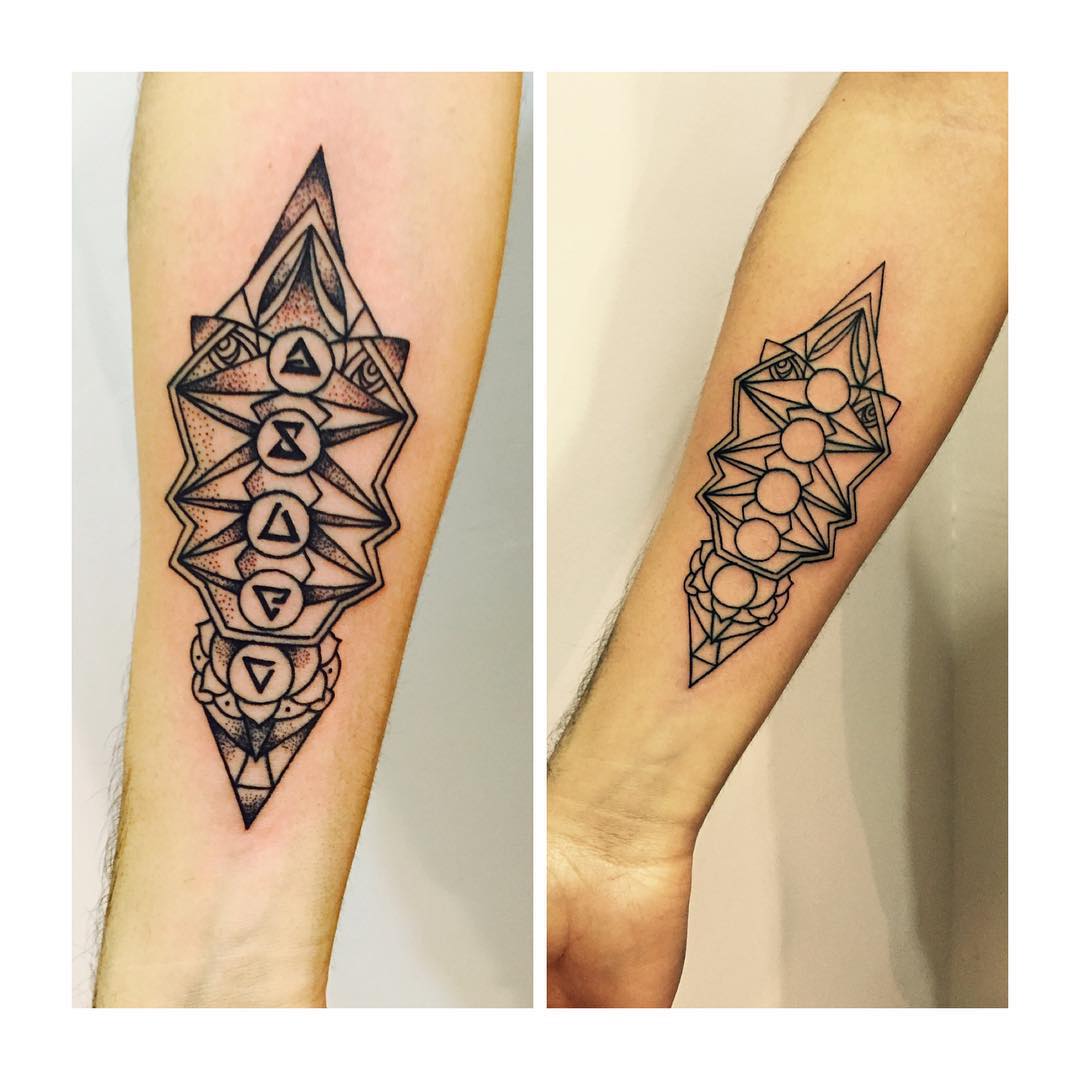 tattoo,geometric,tattoos,ink,estudiotattoo,ink,tatuajes,ciudadreal,juantabasco,eternalink,shop,puntillismo,tatuadores,tattoogeometrico,phantera,shader