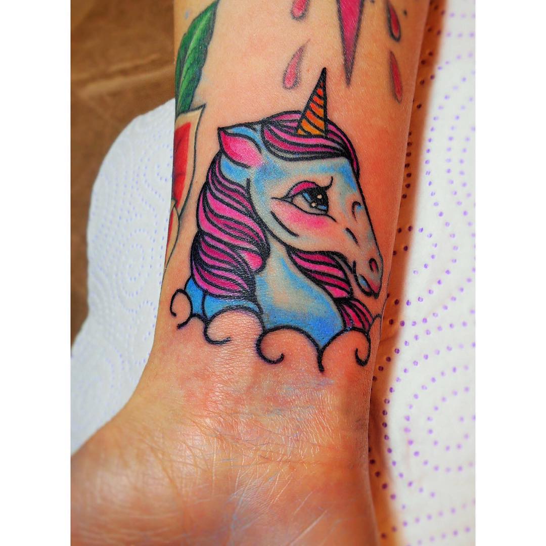 tattooer,unicornio,juantabasco,ciudadreal,tatu,tattoo,tattoostudio,tattooed,colour