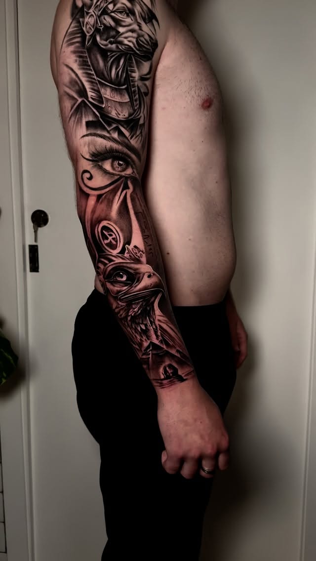 ciudadreal,sevilla,triana,followforfollow,berlin,ciudadreal,tatuajesenciudadreal,ink,inked,tigre,realismo,realismotattoo,tatuajerealismo